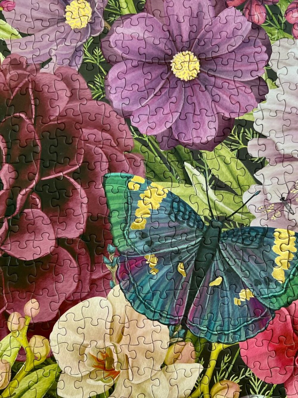 Lang "Midnight Garden" 1,000 pc. Luxe Puzzle
